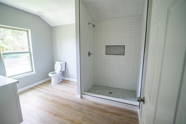 Photo - 3118 Memel St Apartment