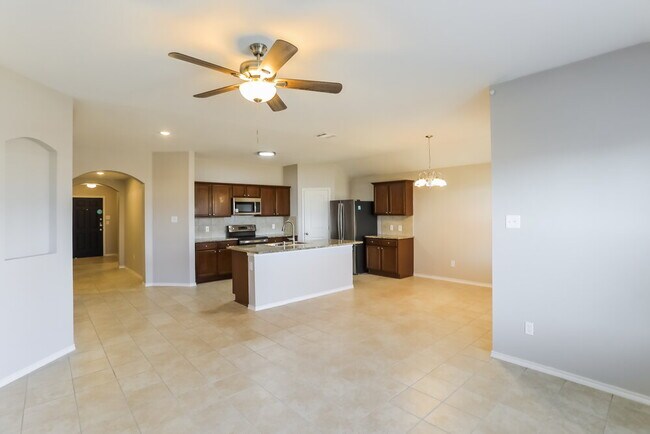 Foto del edificio - 806 Platinum Dr