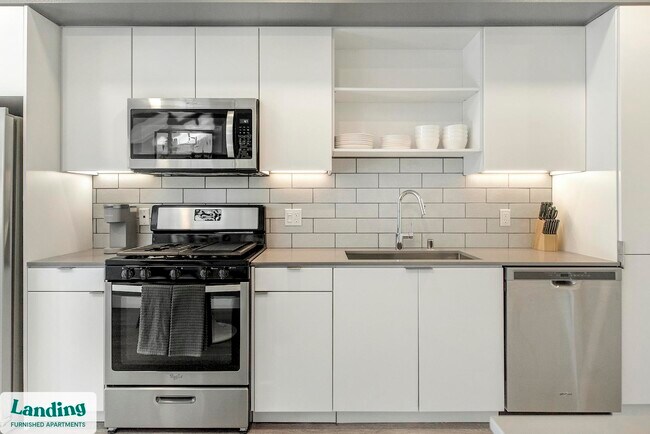 Foto del edificio - 1225 Utica Dr