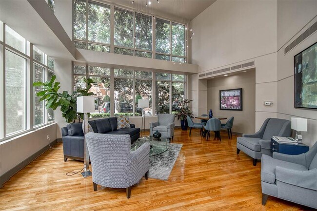 Building Photo - 5055 Addison Cir