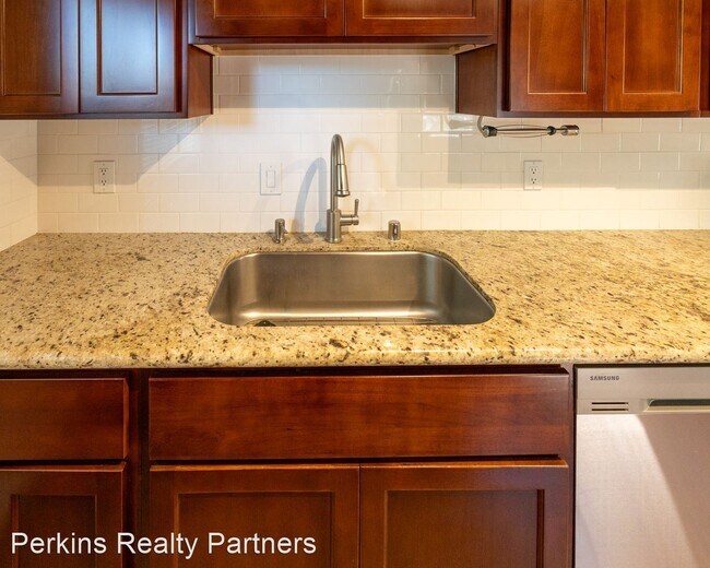 Foto del edificio - 2 br, 1 bath House - 269 N Livermore Ave