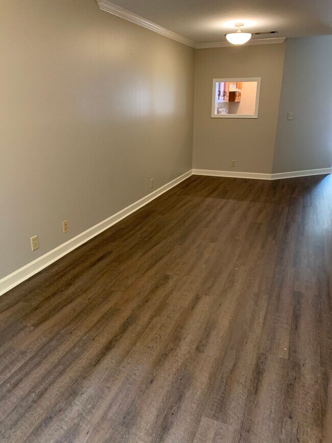 Foto del edificio - 2120 Portland Ave