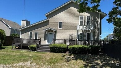 Building Photo - 473 General Booth Blvd