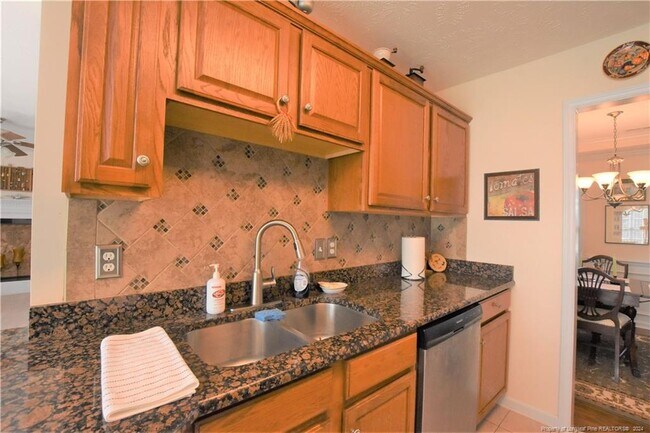 Foto del edificio - 38 Havistock Ct