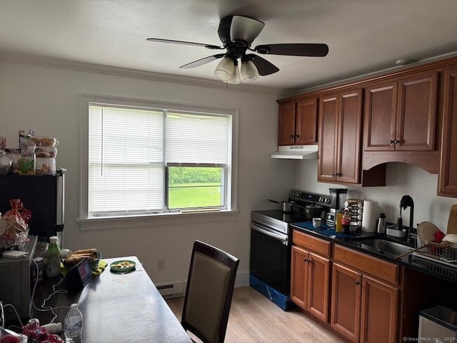Building Photo - 28 Belair Dr