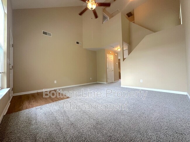 Building Photo - 5162 Brooktree Dr