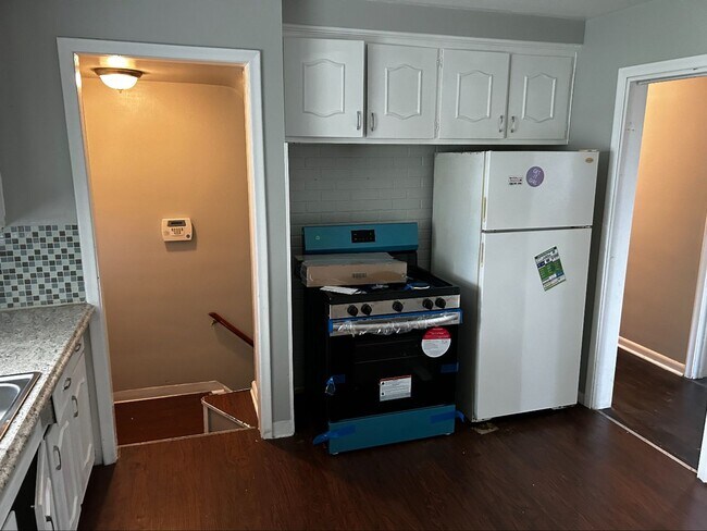 Building Photo - 16405 EGO, EASTPOINTE - AVAILABLE FOR LEASE