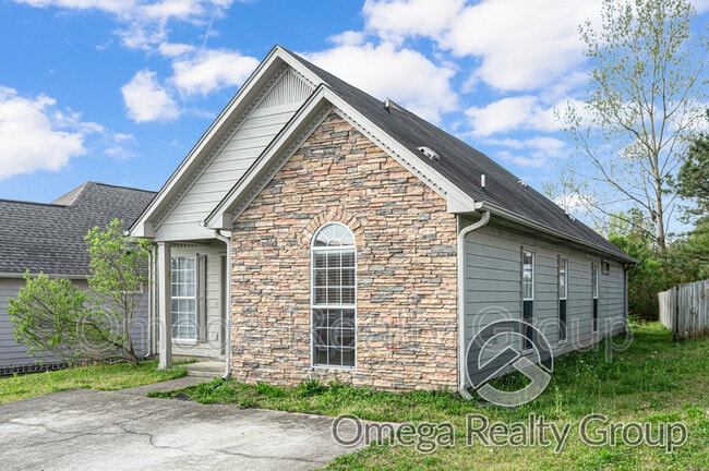 Building Photo - 183 Flagstone Ln