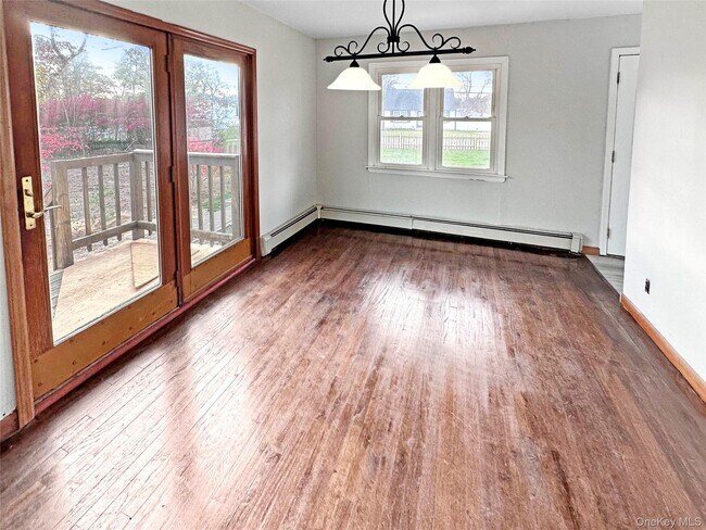 Foto del edificio - 143 Walter Ave