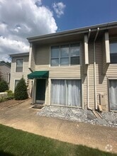 Building Photo - 6753 Meadow Oak Pl