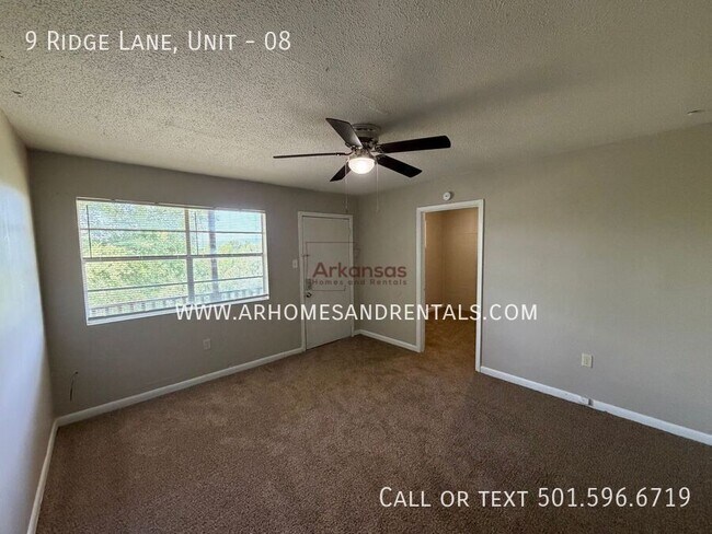 Foto del edificio - 9 Ridge Ln