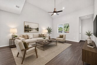 Building Photo - 15610 Coneflower Hls Dr