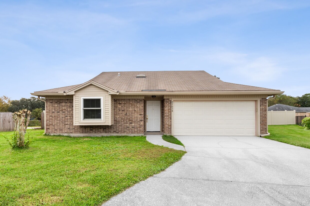7038 Cane Grass Ln W, Jacksonville, FL 32244 House Rental in
