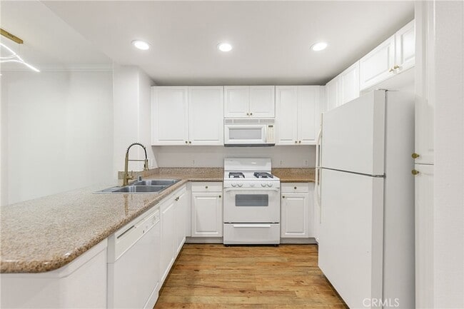 Building Photo - 2257 Watermarke Pl