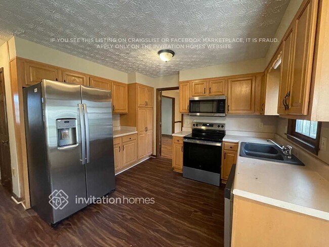 Foto del edificio - 5120 E Shore Dr SW