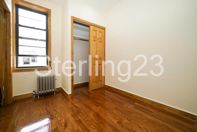 Building Photo - 4606 30th Rd