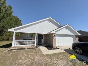 Building Photo - 9448 Pine Lily Ct