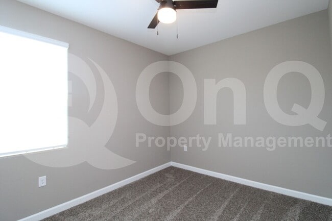 Building Photo - 5330 W Alta Mesa Ave