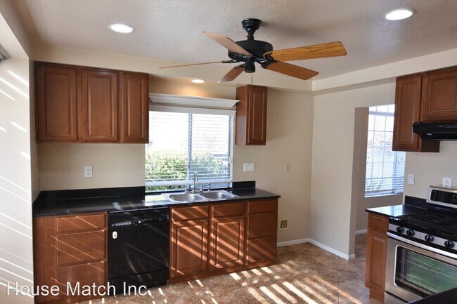 Foto del edificio - 3 br, 3 bath House - 27565 Senna Ct