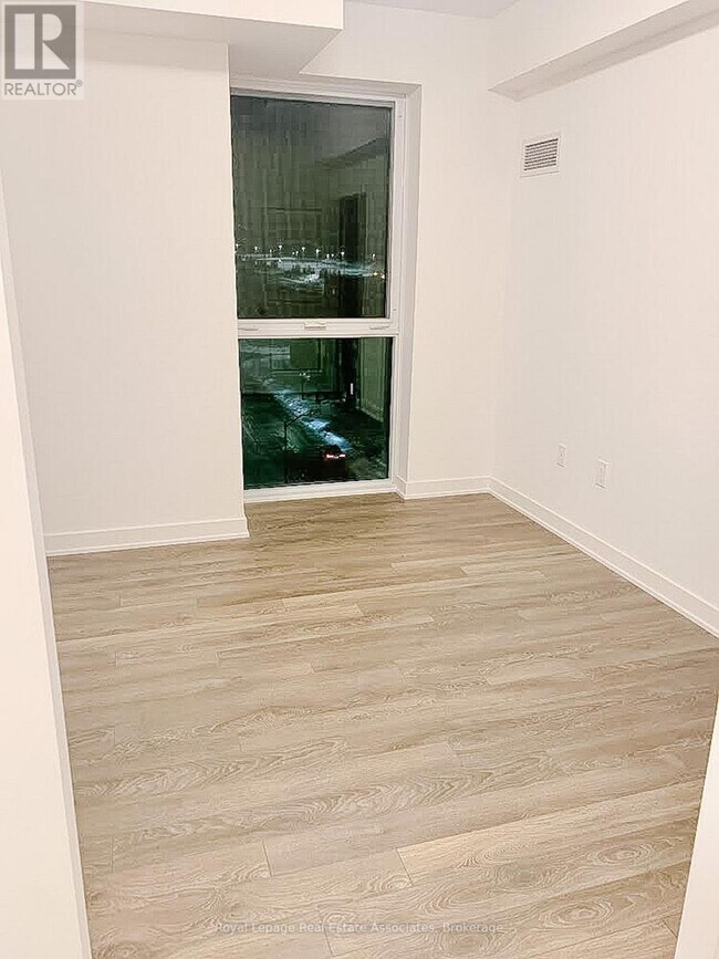 Building Photo - 100 Eagle Rock Way