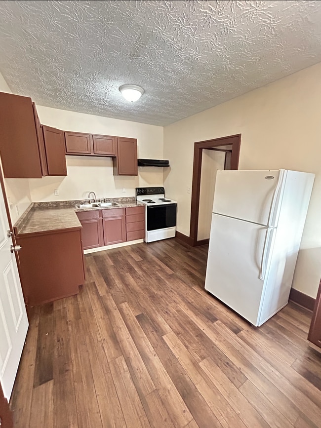 Photo - 1931-1933 Catalpa Dr. Townhome