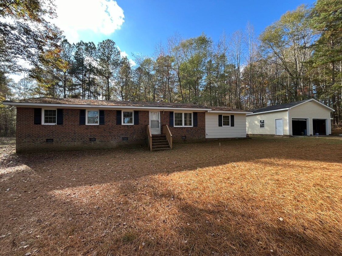 Primary Photo - Charming 3BD, 2BA Wake Forest Home on a La...