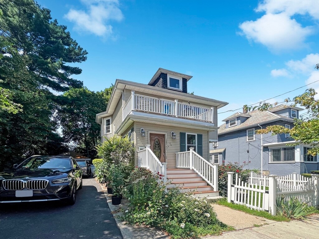 Primary Photo - 26 Garnet Rd