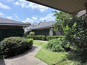 Building Photo - 1611 Potomac Dr