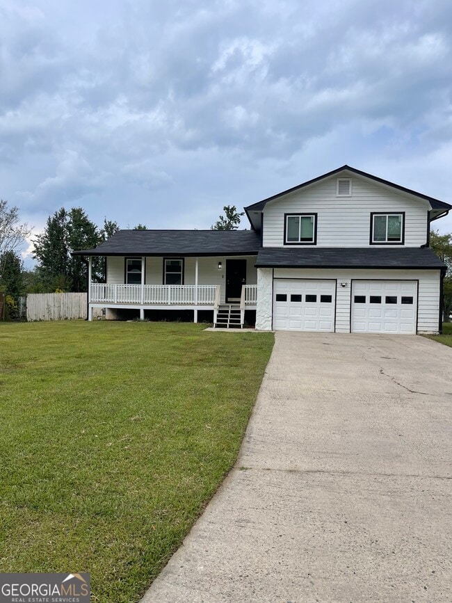 Building Photo - 235 Deerfield Dr