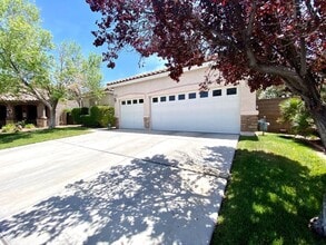 Building Photo - 8870 Star Canyon Way