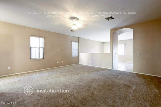 Building Photo - 10433 E Obispo Ave