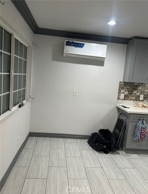 Foto del edificio - 1359 Glen Ave