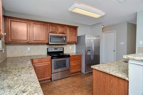 Building Photo - 4833 Leaf Hollow Dr