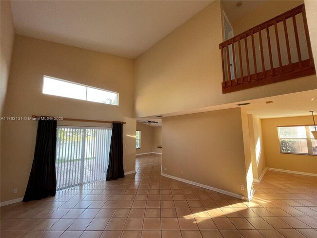 Foto del edificio - 17768 SW 28th St