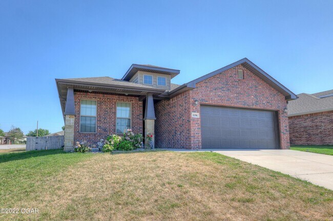 Building Photo - 1156 Heather Ln