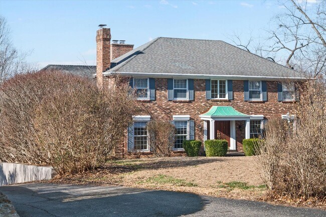 Foto del edificio - 4 Bedroom House In Hunting Creek