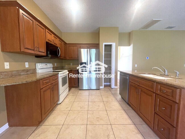 Foto del edificio - 884 Addison Dr NE