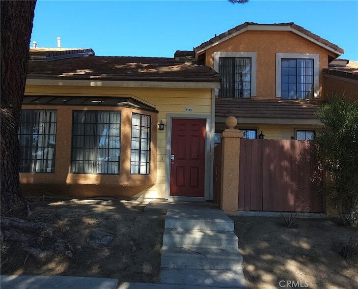 Foto principal - 1113 Turquoise St