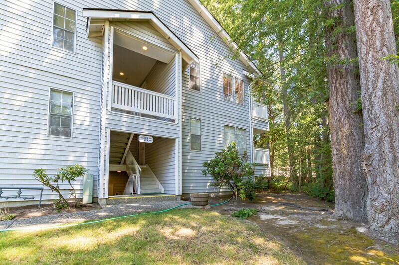 Foto principal - 7604 Concord Ln NE
