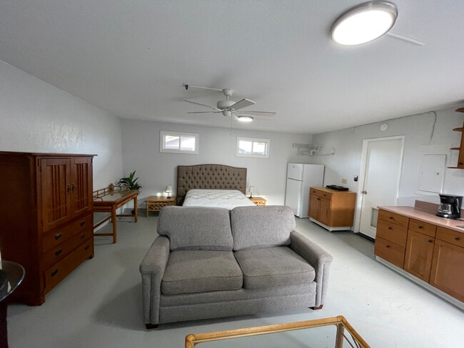 Building Photo - 12345 E Waipuilani Rd