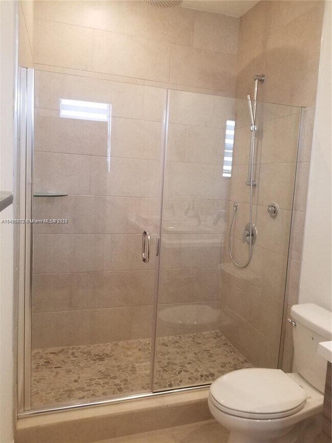Foto del edificio - 15930 NW 91st Ct