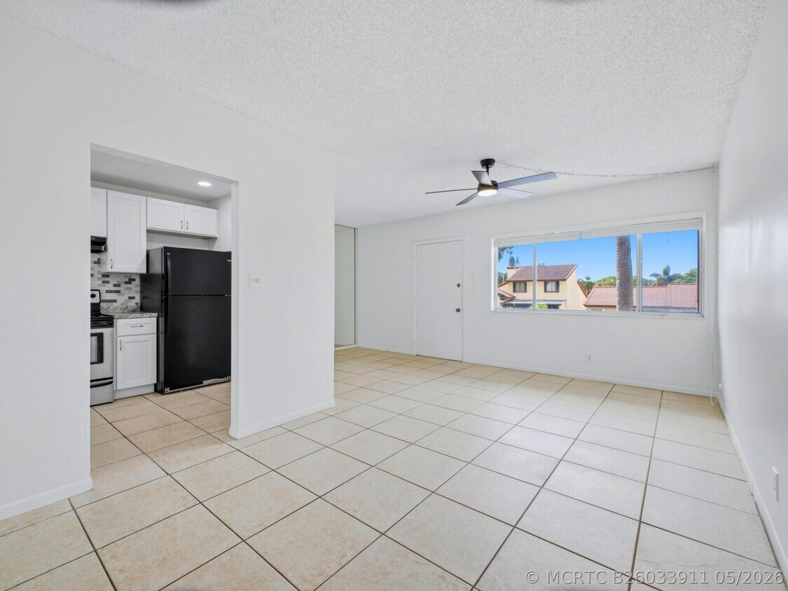 Building Photo - 6289 Lear Dr