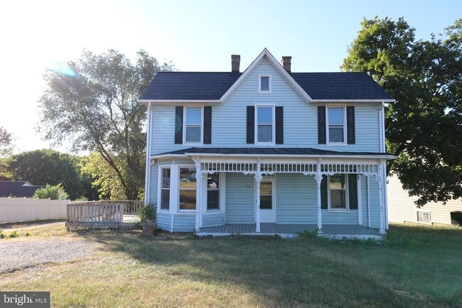 Building Photo - 508 S Water St