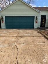 Building Photo - 978 Richland Dr