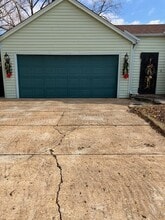 Building Photo - 978 Richland Dr