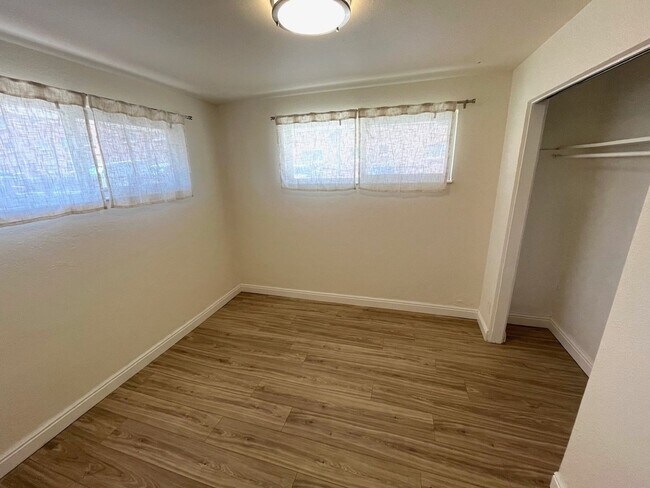 Foto del edificio - 8960 E 12th Ave