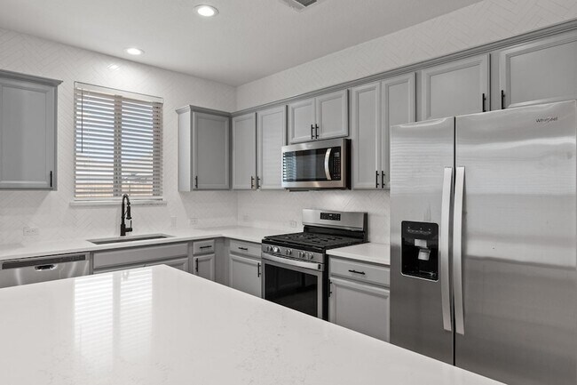 Foto del edificio - 322 Bonnet Blvd