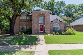 Building Photo - 2416 Hedgeapple Dr