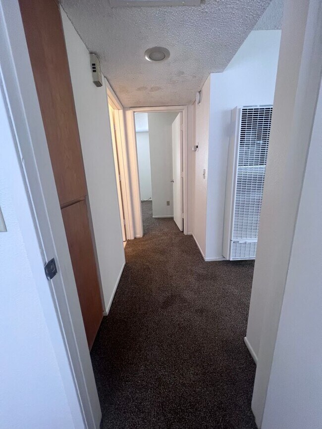 7455 Fox Trl Unit HP 7455 Fox 3, Yucca Valley, CA 92284 Room for Rent in Yucca Valley, CA