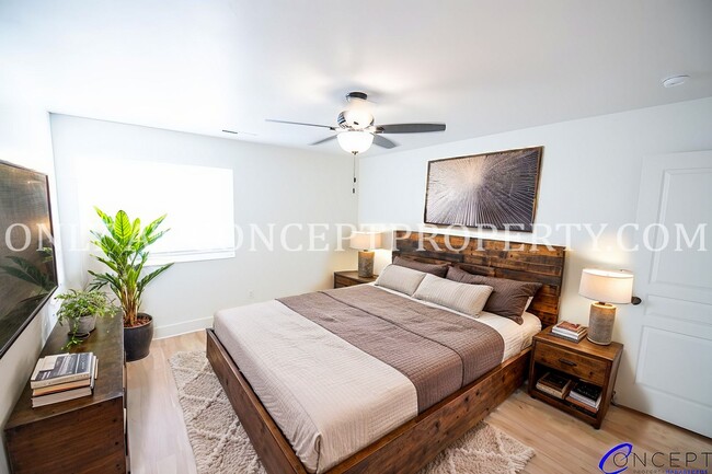 Foto del edificio - Beautiful & Spacious 2B2b Condo in Great N...